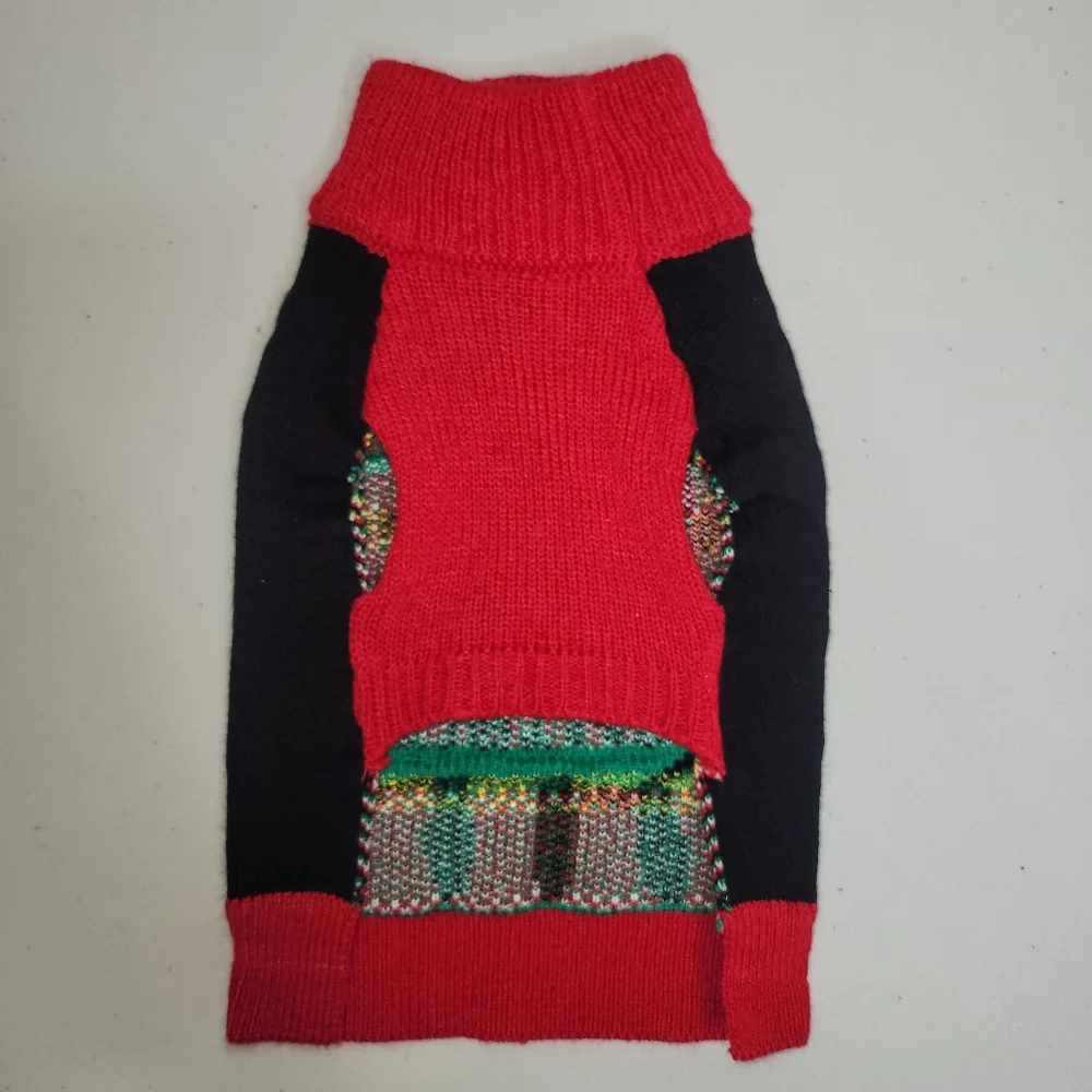 Festive Red and Black Dog Sweater‎